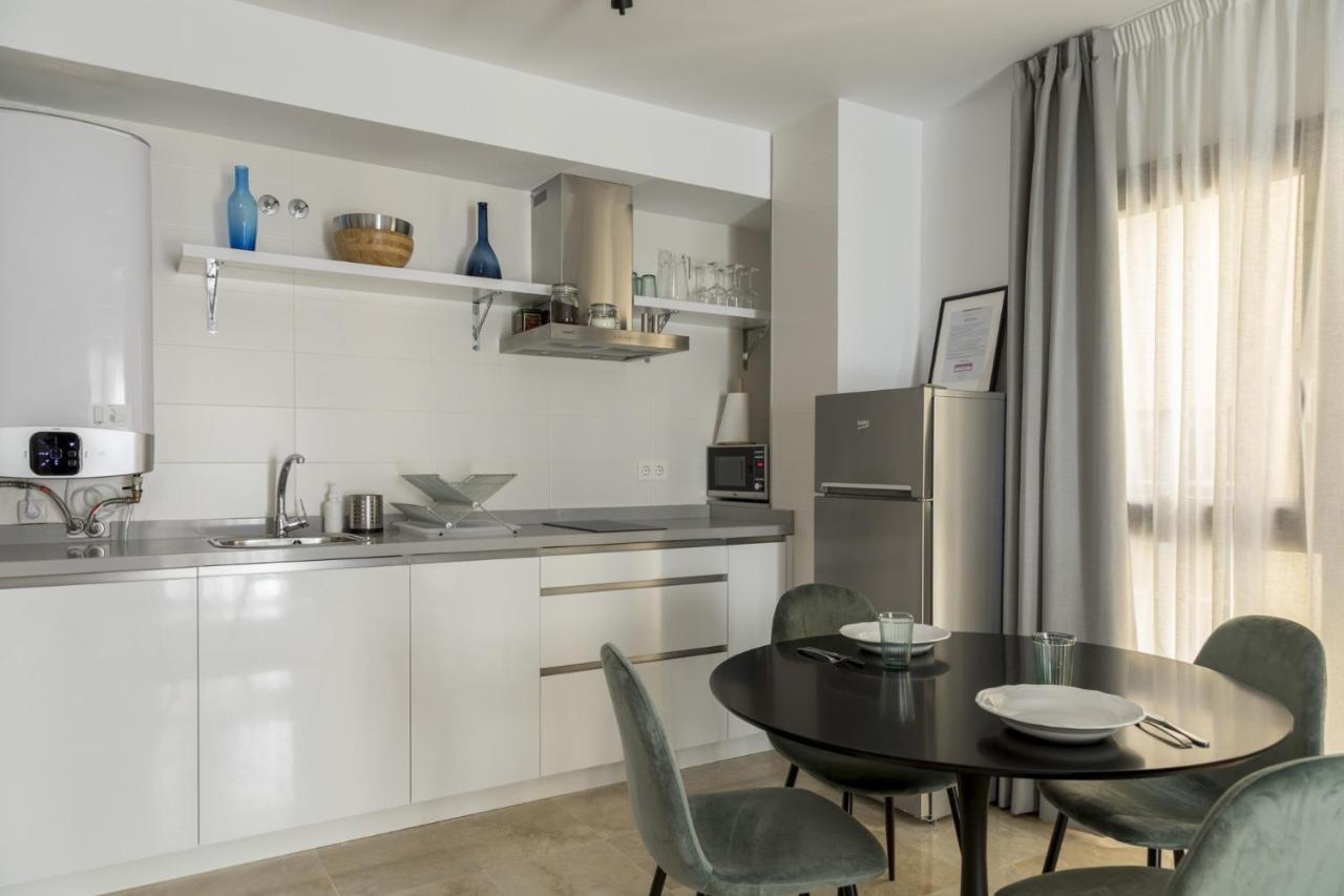 Caleta Homes - Ancha Del Carmen Malaga Zewnętrze zdjęcie