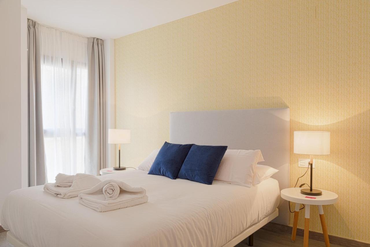Caleta Homes - Ancha Del Carmen Malaga Zewnętrze zdjęcie